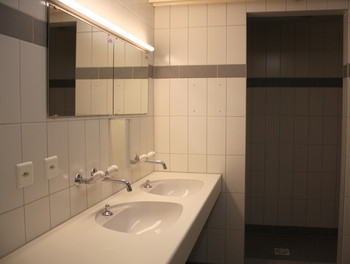 WC (douches séparées)