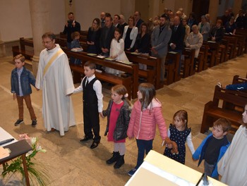 Notre Père avec les enfants