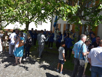 Apéro avec la fanfare