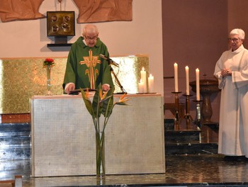 Messe présidé par l'abbé Yves Prongué