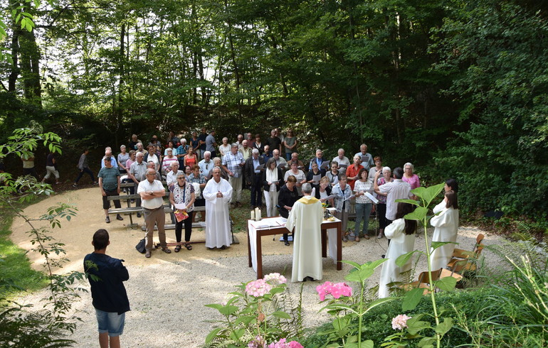 Messe à la grotte de Cornol