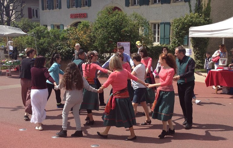 Danse folk