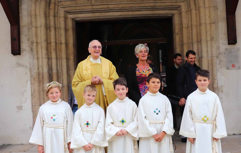 Premières Communions - Paroisse St-Pierre