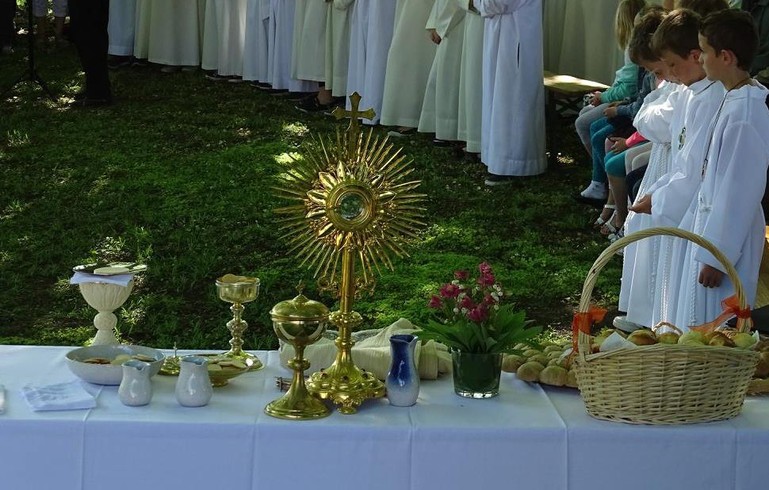 Jeudi 19 juin : Fête-Dieu dans chaque paroisse