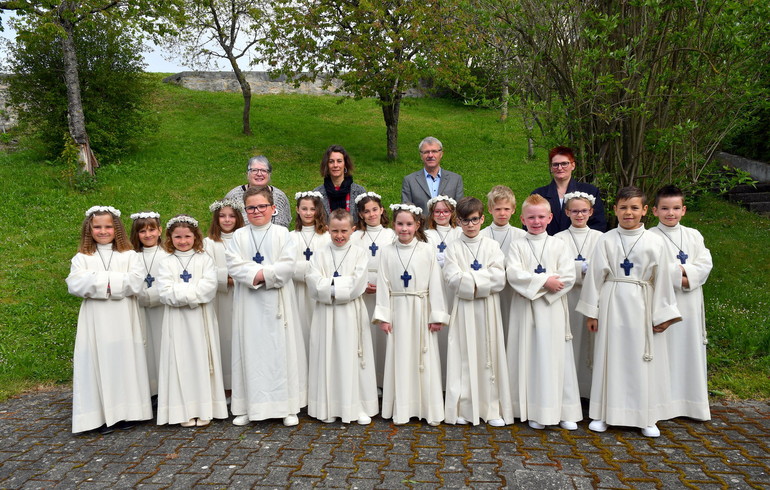 Première Communion - Alle - 1er mai 2022